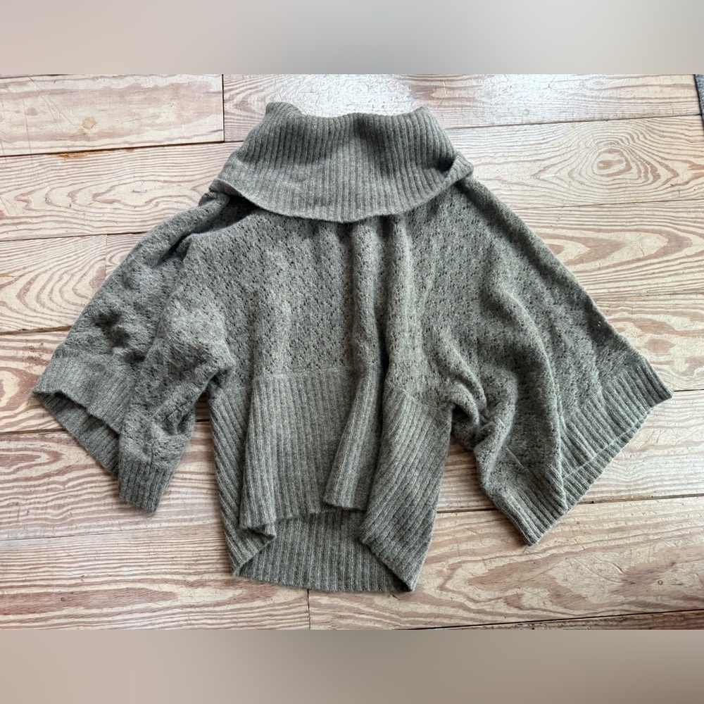 Kenar sweater size large petite